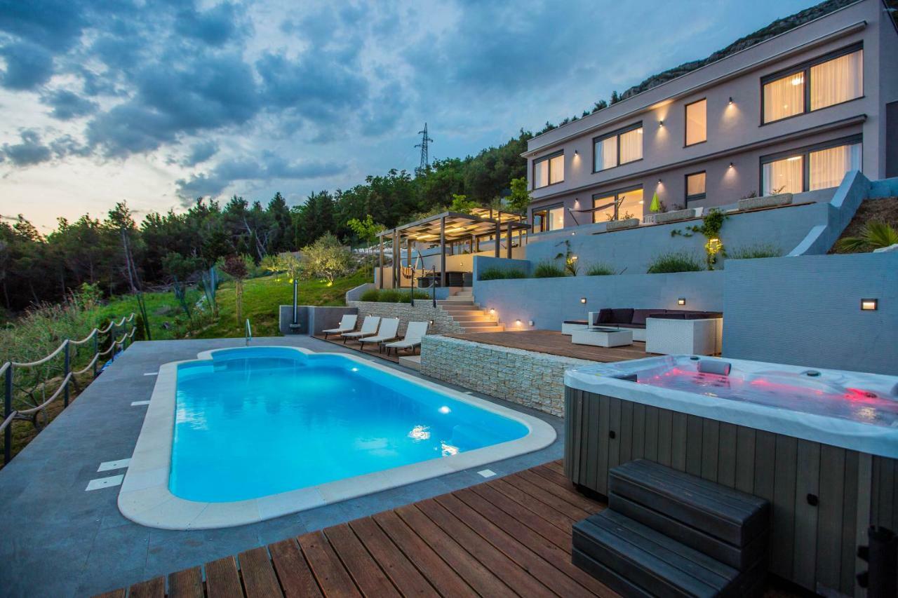 Villa Blue Hill Kastela Luaran gambar